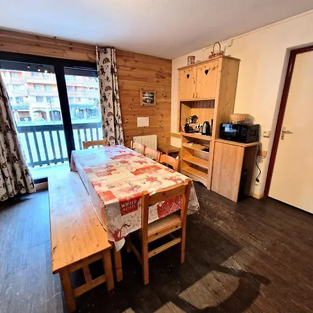 Grand Argentier - 2 Pieces Pour 8 Personnes 08 Apartment *